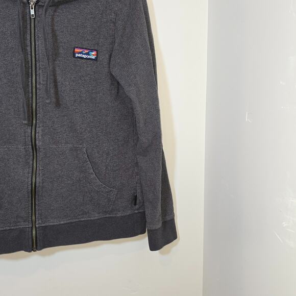 Patagonia Womens Board Short Label Lightweight Full Zip Hoodie Sz M Gray Logo - Picture 3 of 8
